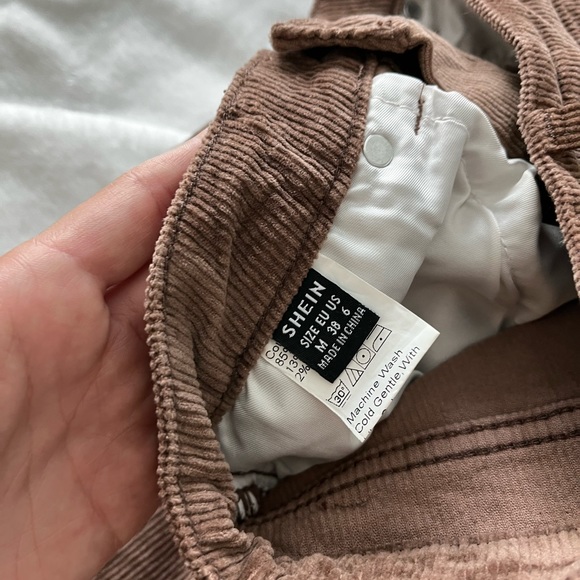 SHEIN corduroy pants 🤎🥠 - Picture 5 of 9